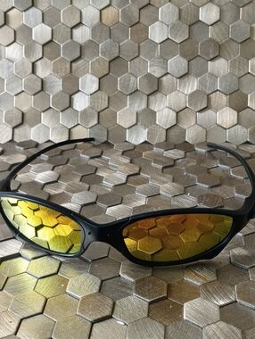 Men's Black Frame Sunglasses with Gold Mirrored Lenses